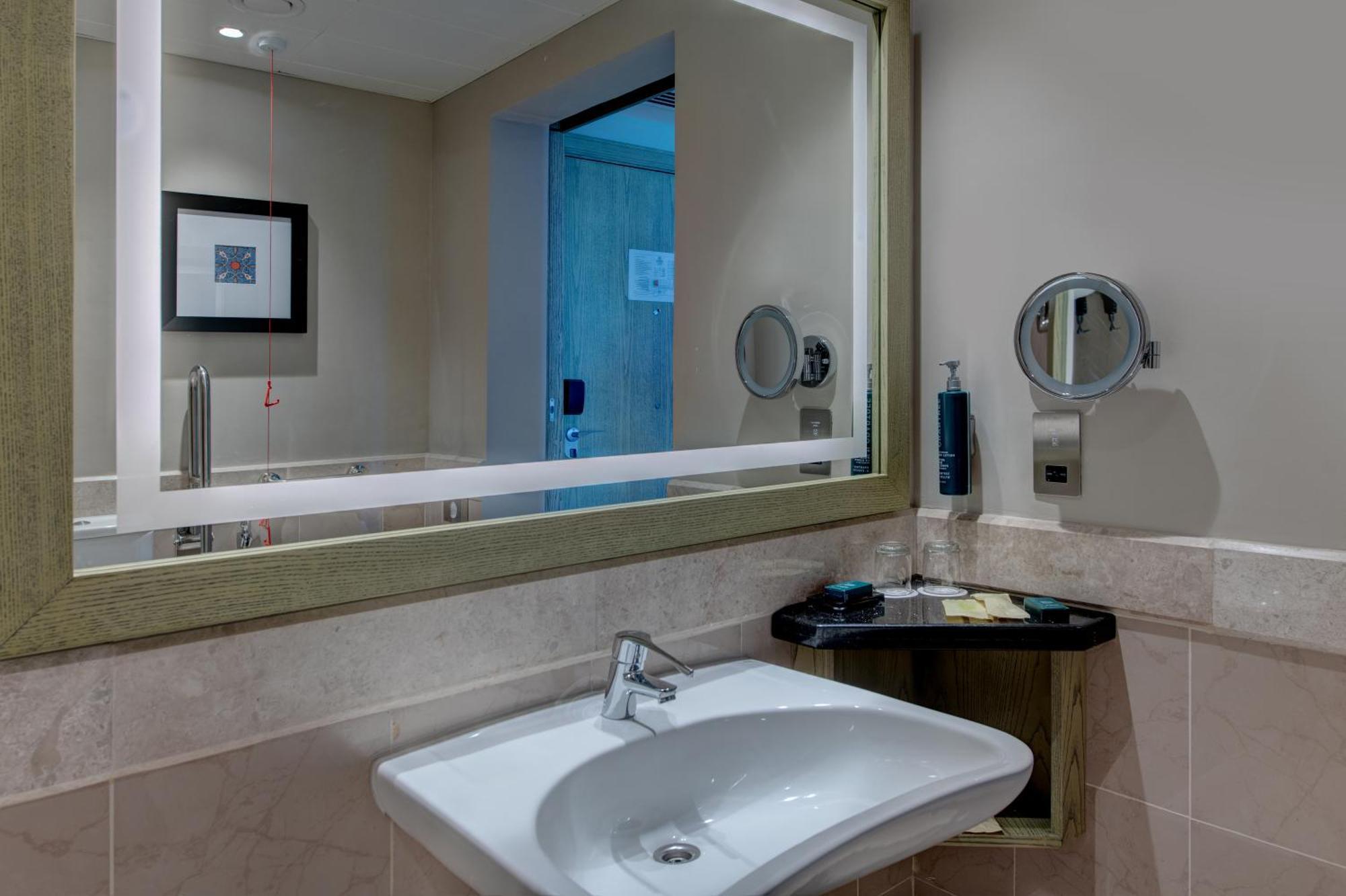 King Room Mobility Accessible
